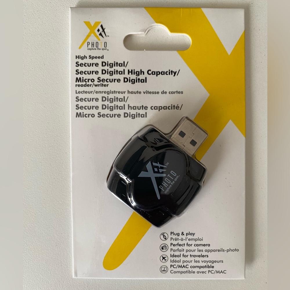 High Speed Secure Digital/High Capacity Micro Secure Digital Reader/Writer. New. - Picture 2 of 4